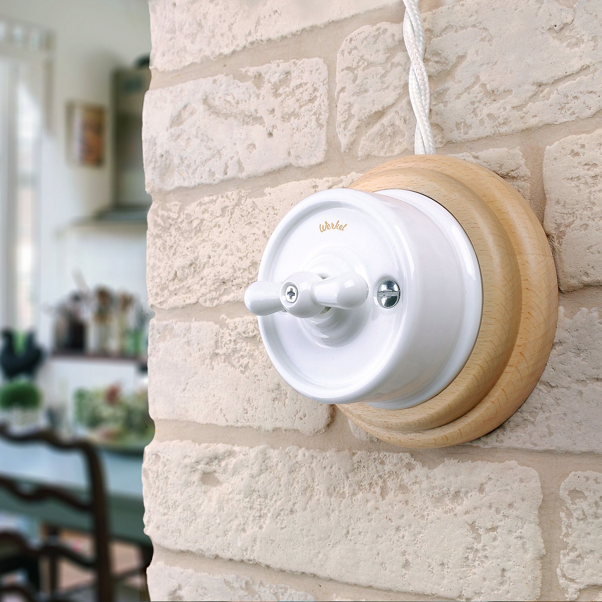 Выключатель на 4 положения двухклавишный белый ретро W5620001