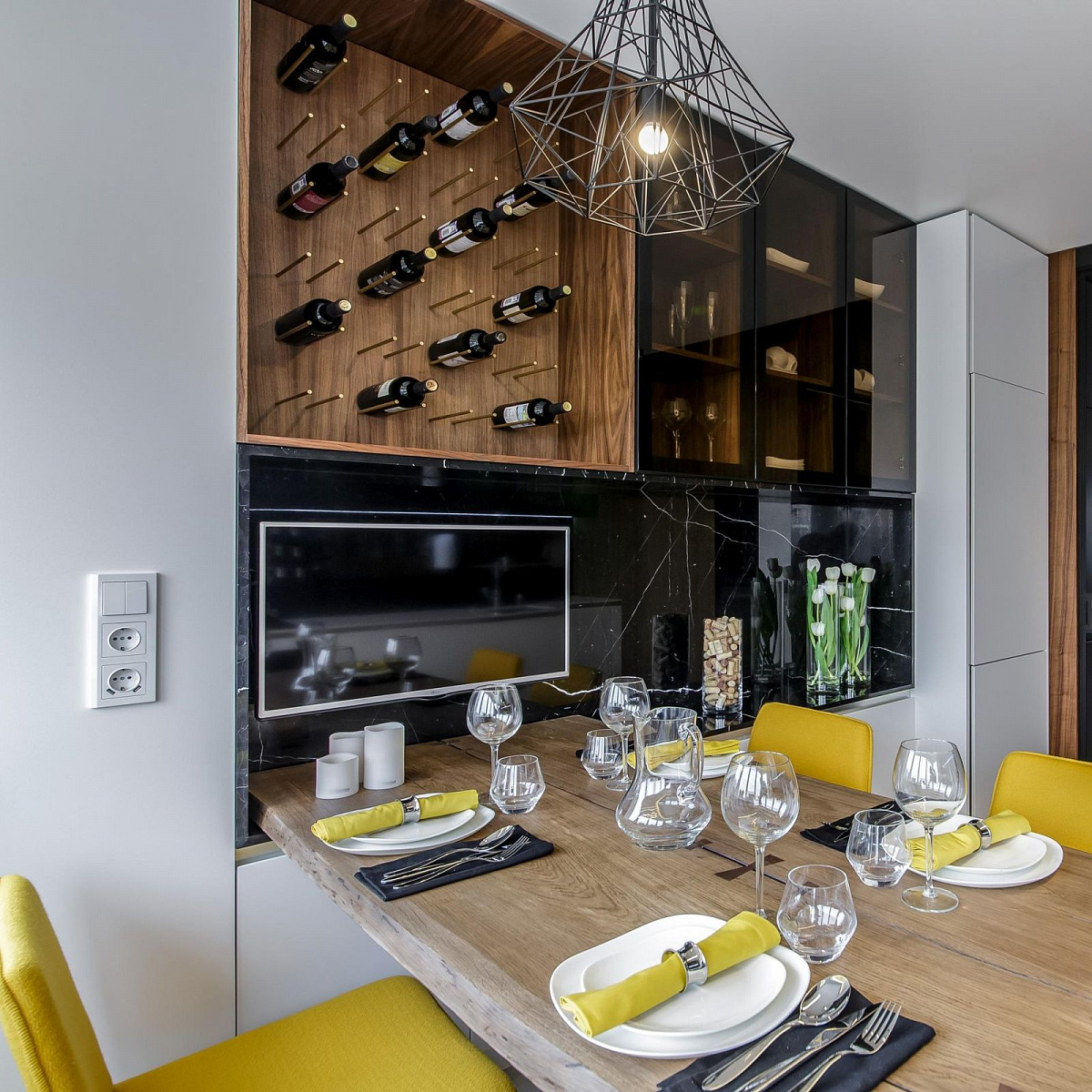 Рамка из поликарбоната на 3 поста Stark белый W0031801